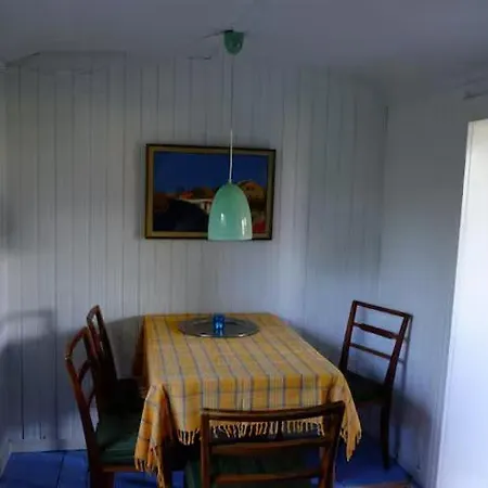 Romantisk Cirkusvogn * Bindslev
